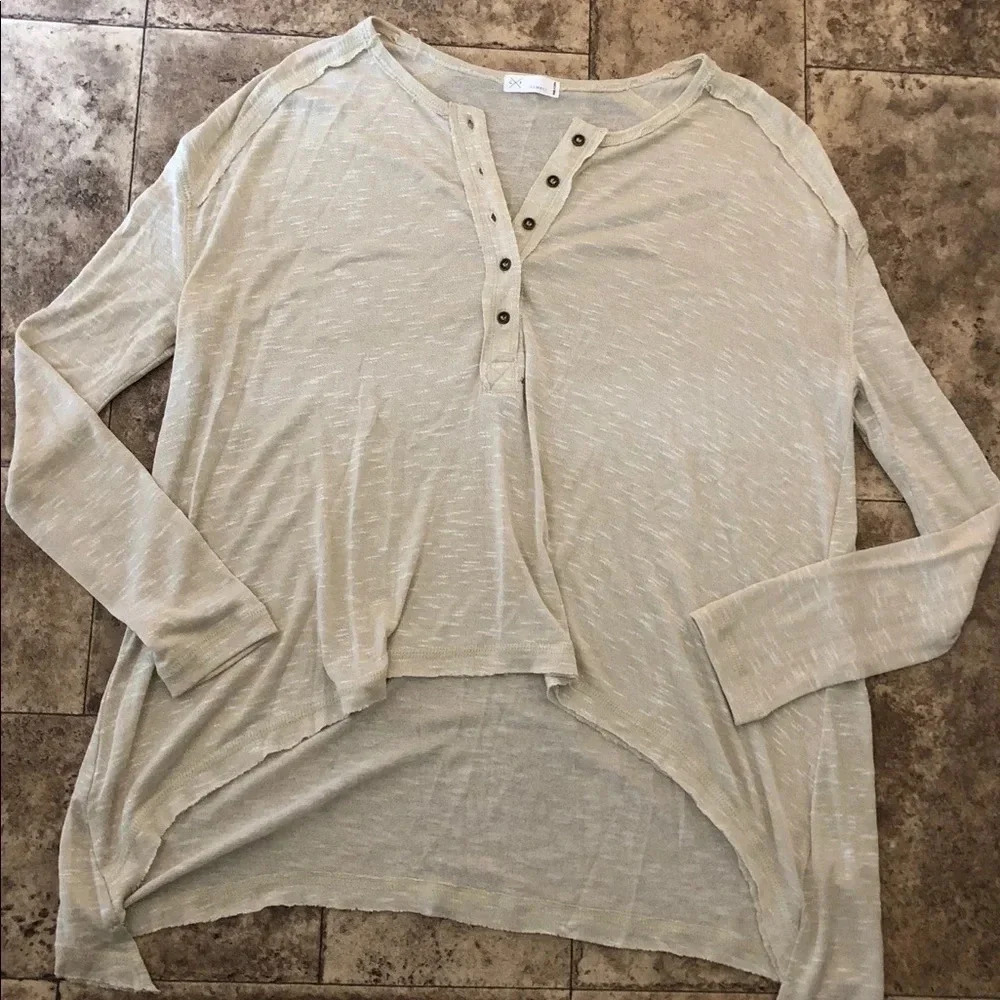 COPY - Women's GF Long Sleeved Top - Sz. XS